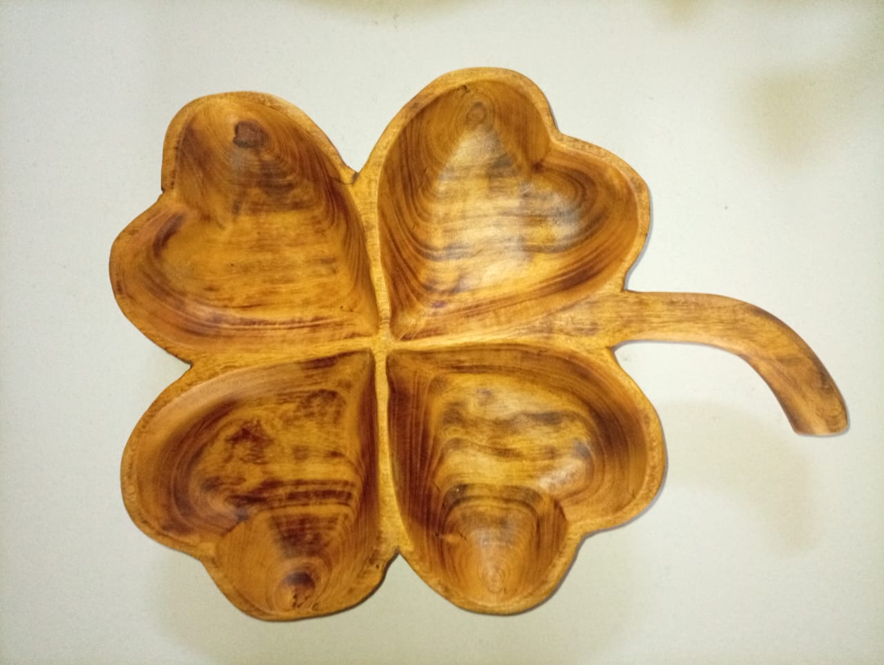 4-in-1 Brown Leaf & Clover Handcrafted Wooden Serving Tray – Multi-Compartment Snack & Serving Platter